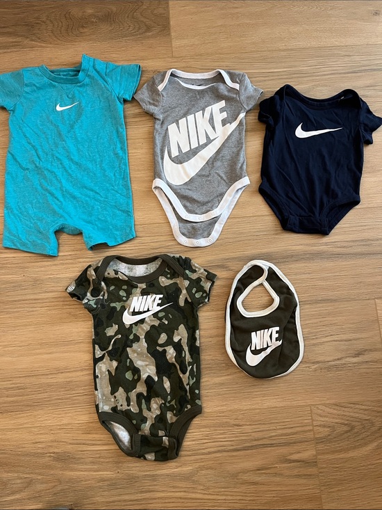 Nike Other - Nike Kids One-Piece Set in Blue, Gray, Navy & Olive Camo with Bib